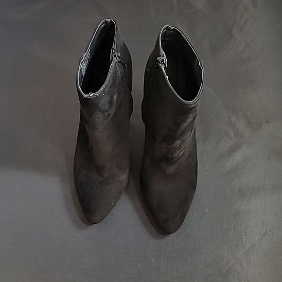 STEVE MADDEN SALLYY/SALL STILETTOS ZIP CLOSURE POINTE TOE WOMENS SUEDE BOOTIE - Picture 4 of 15